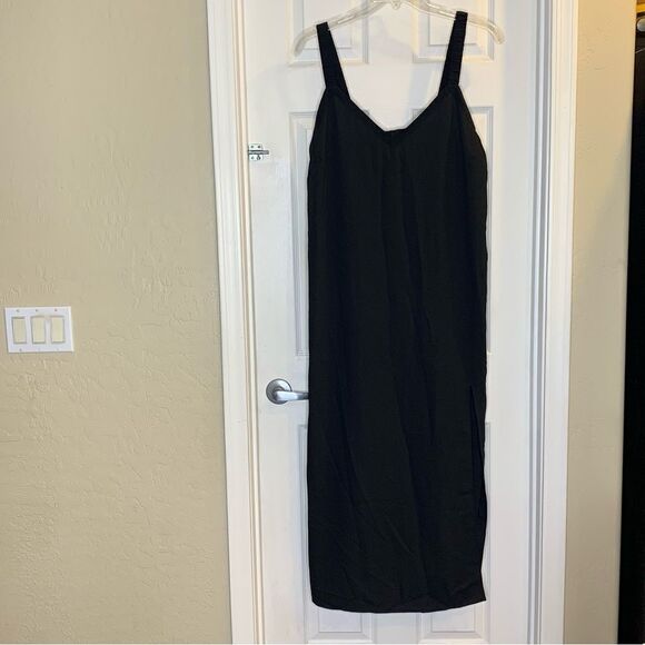 Forever 21 Plus Woven Black Sleeveless Dress Front Slit Size 2X - Picture 1 of 10